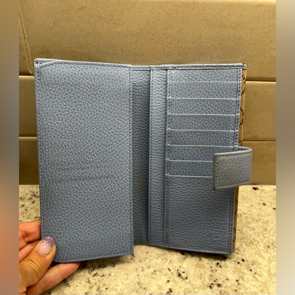 GUCCI GG Canvas Continental Wallet - Picture 12 of 14